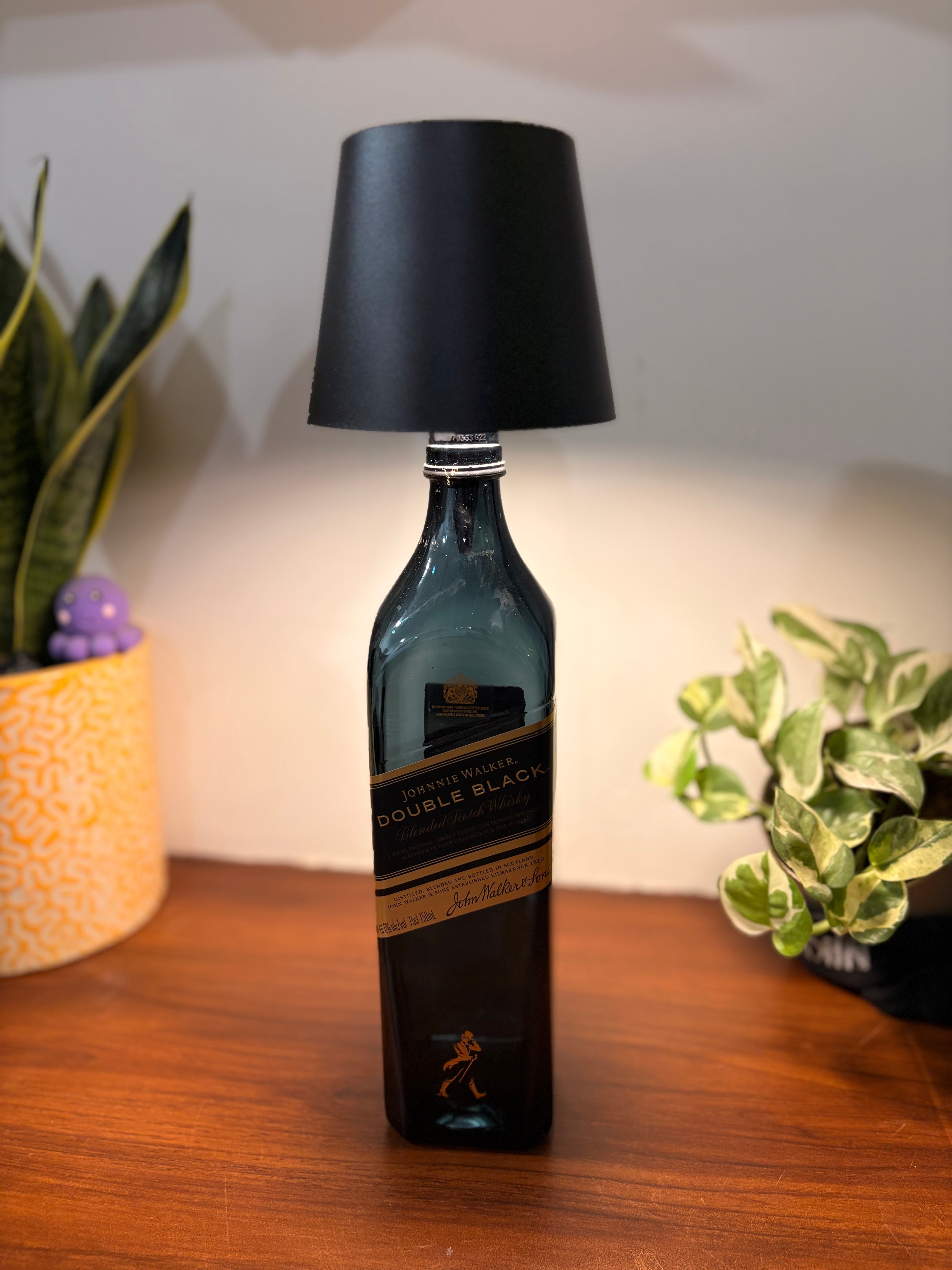 Double Black Label Wireless Lamp