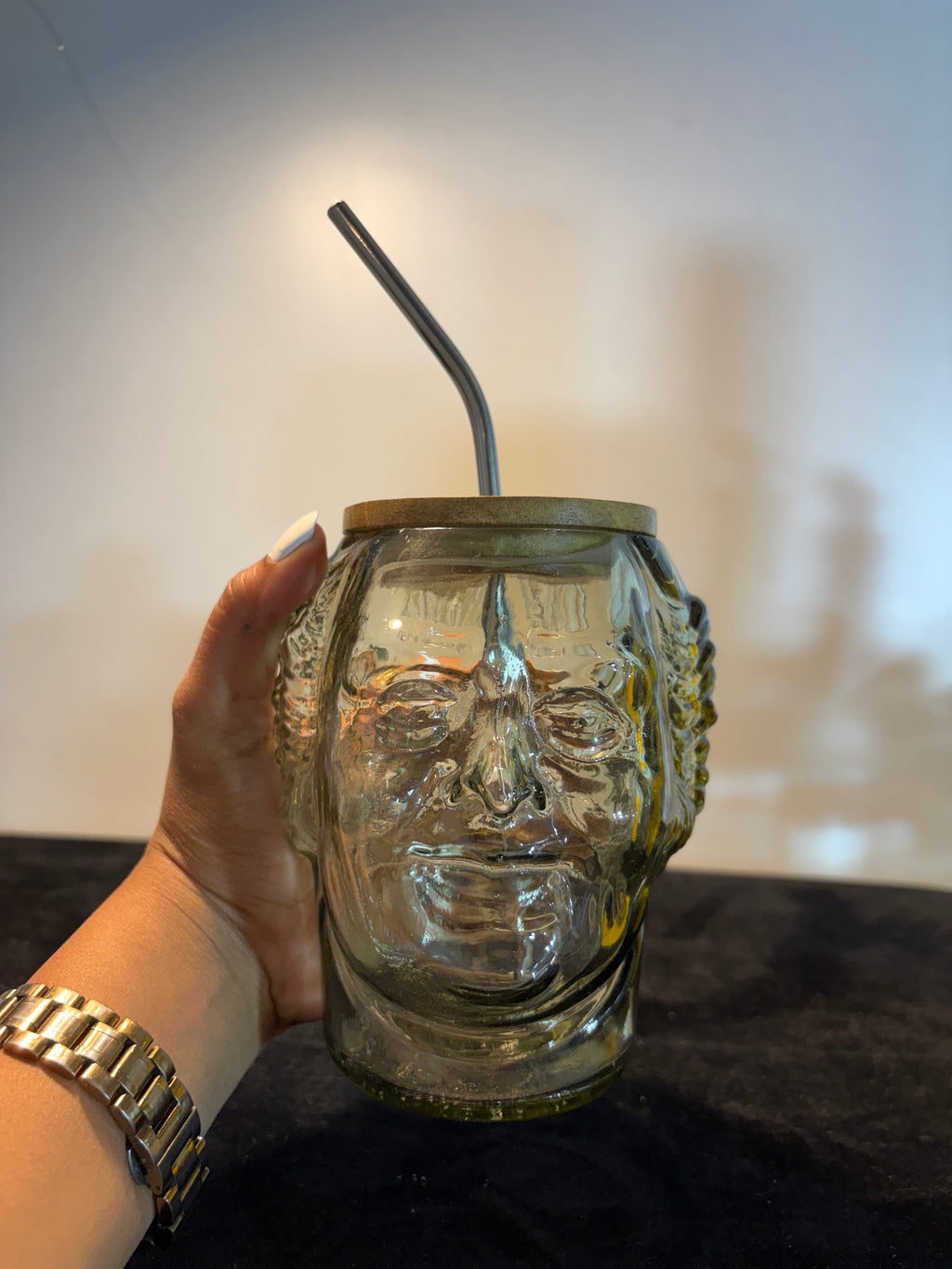 Old Monk Legend Sipper - 650ml