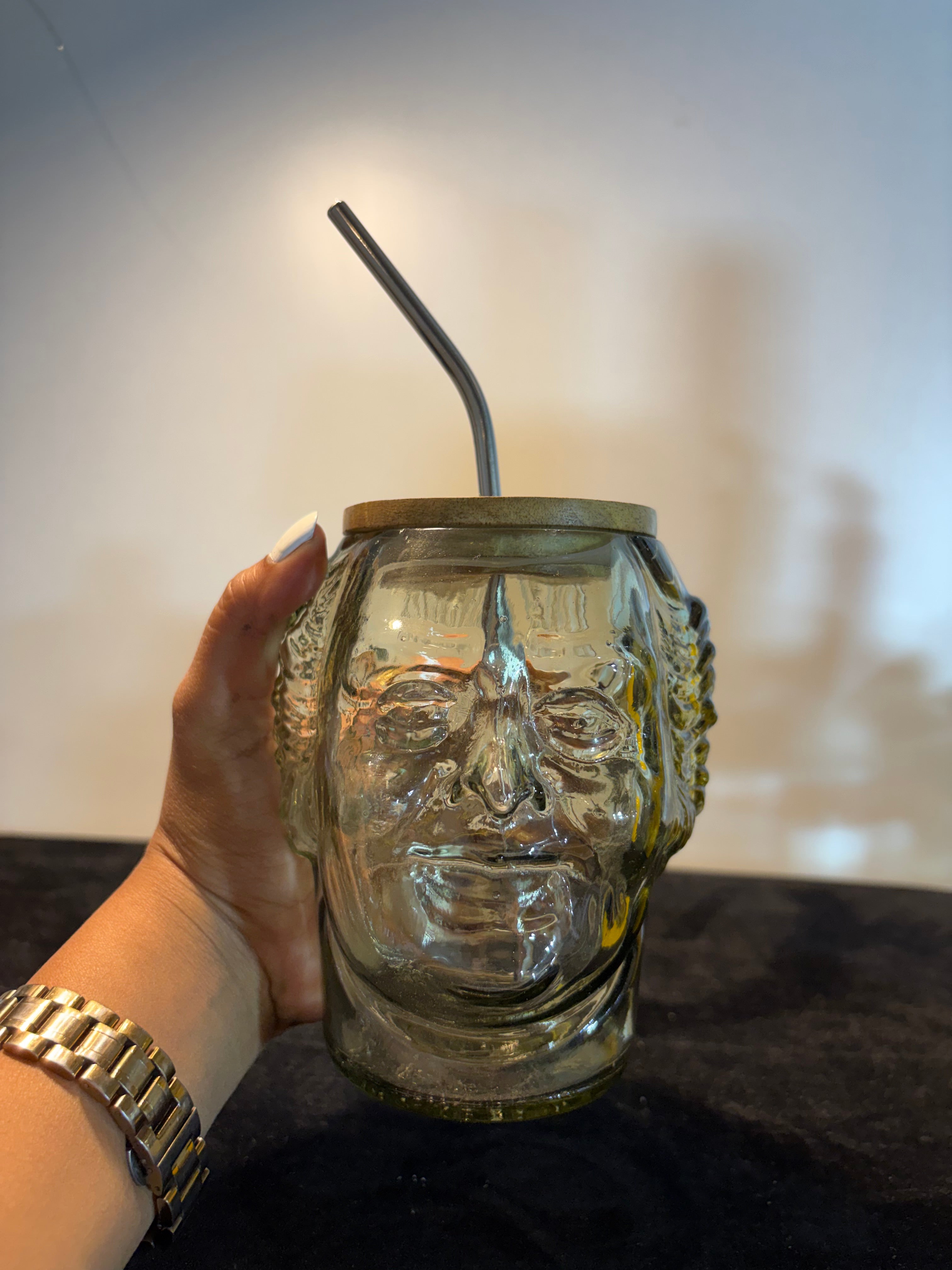 Old Monk Legend Sipper - 650ml