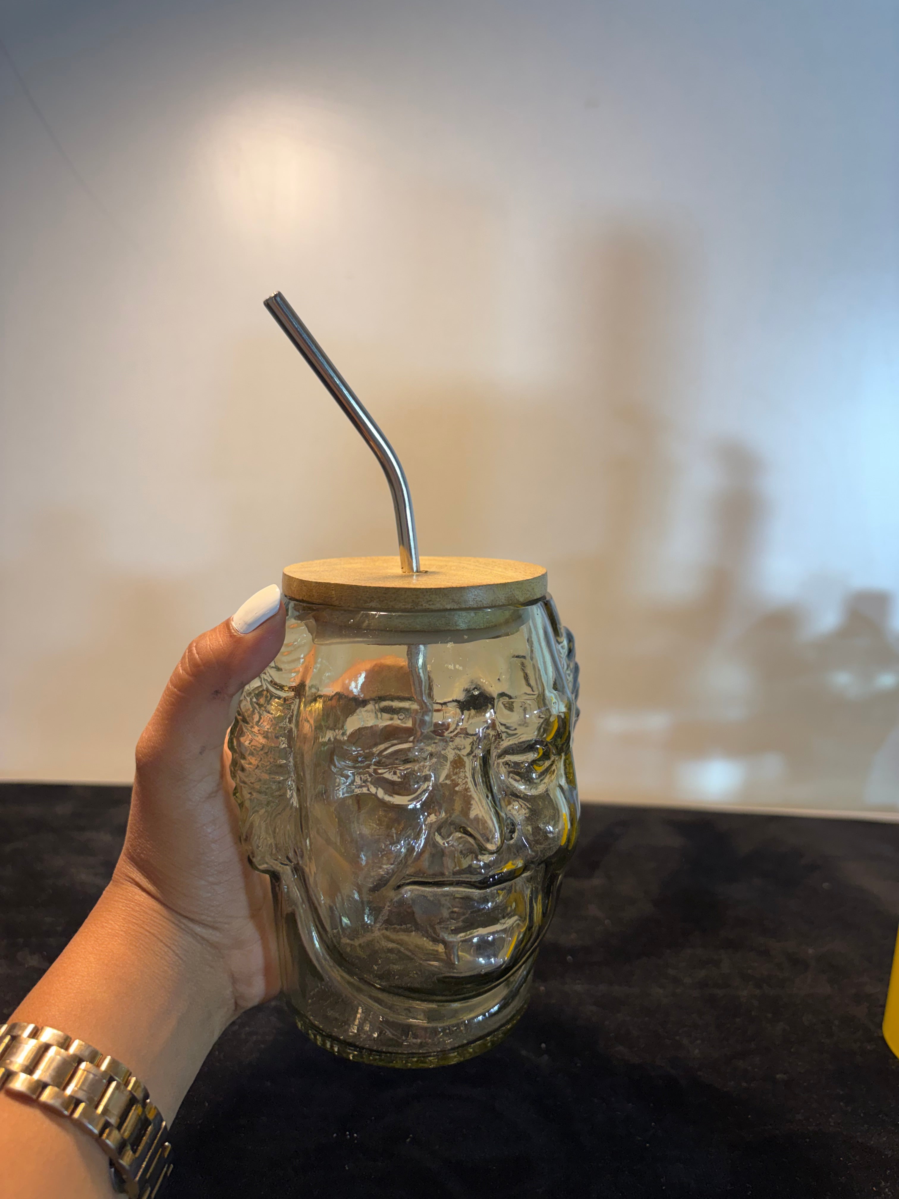 Old Monk Legend Sipper - 650ml
